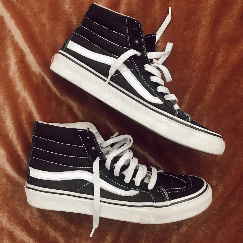 Classic suede high top vans